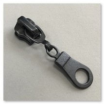 Бегунок для металлической молнии тип 5. № 51A + keyhole