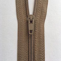 Спиральная молния Тип 4 — полуавтомат неразъёмная 18–20 см